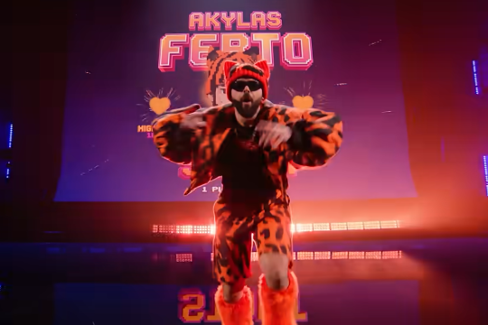 Akylas μετά την πρόκριση στον τελικό της Eurovision: «Πάμε το Σάββατο να τους δείξουμε πώς γίνεται»